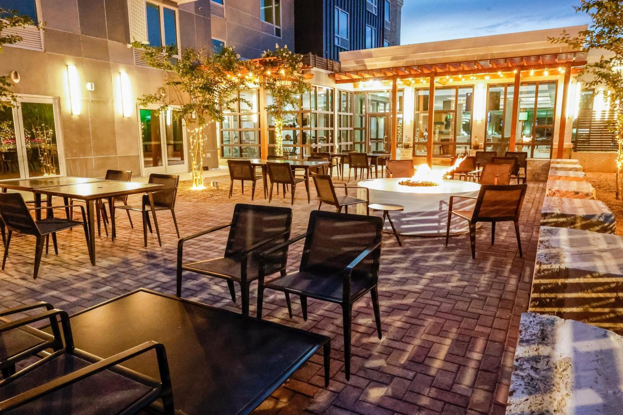 Four Points By Sheraton Austin Airport Eksteriør bilde